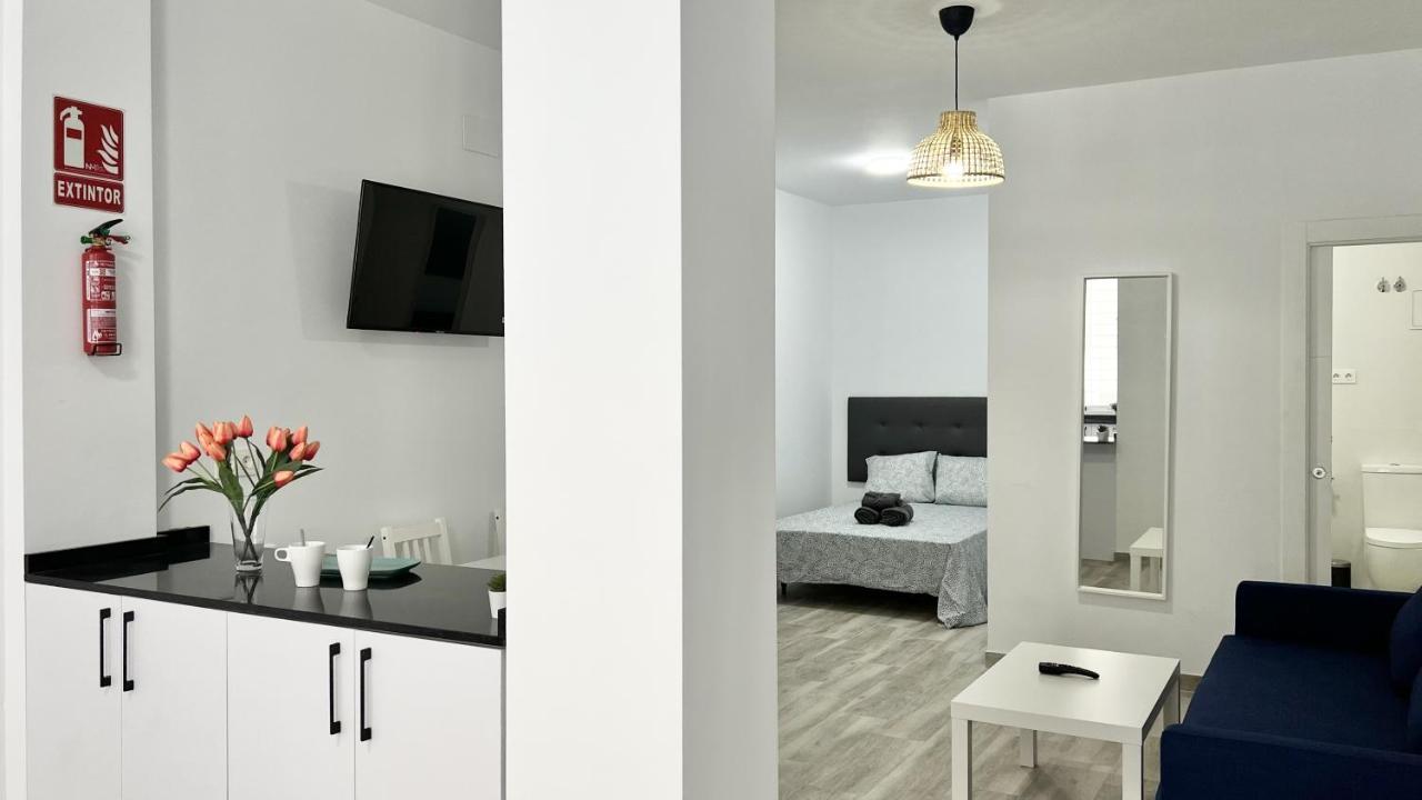 Los Tilos Suites-Vialia Màlaga Exteriér fotografie